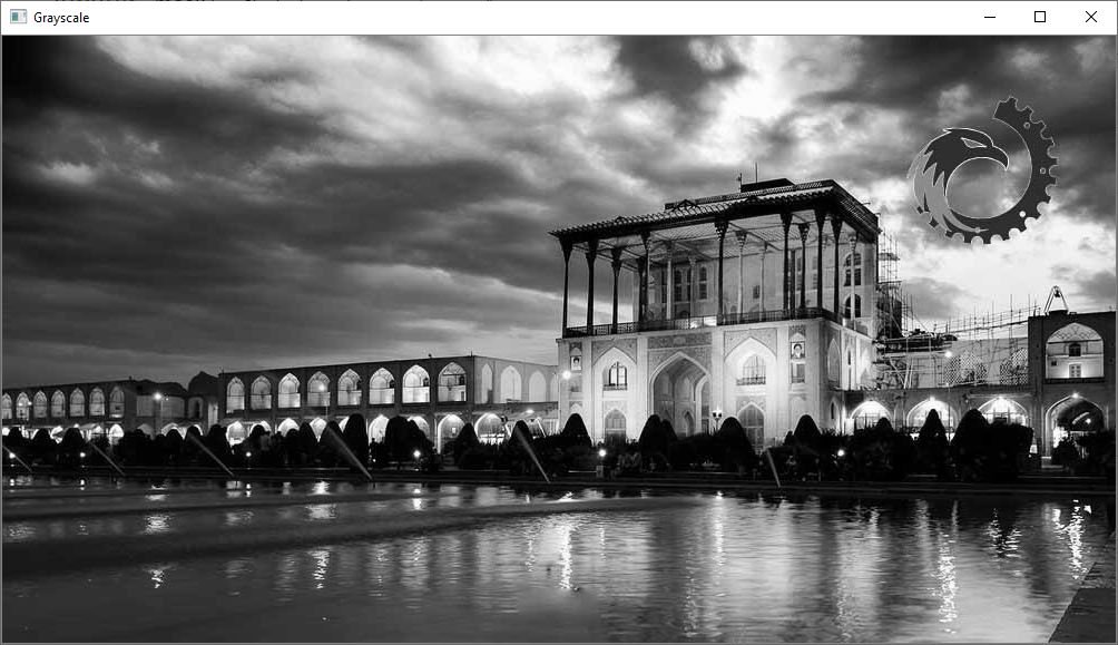 convert color image to grayscale